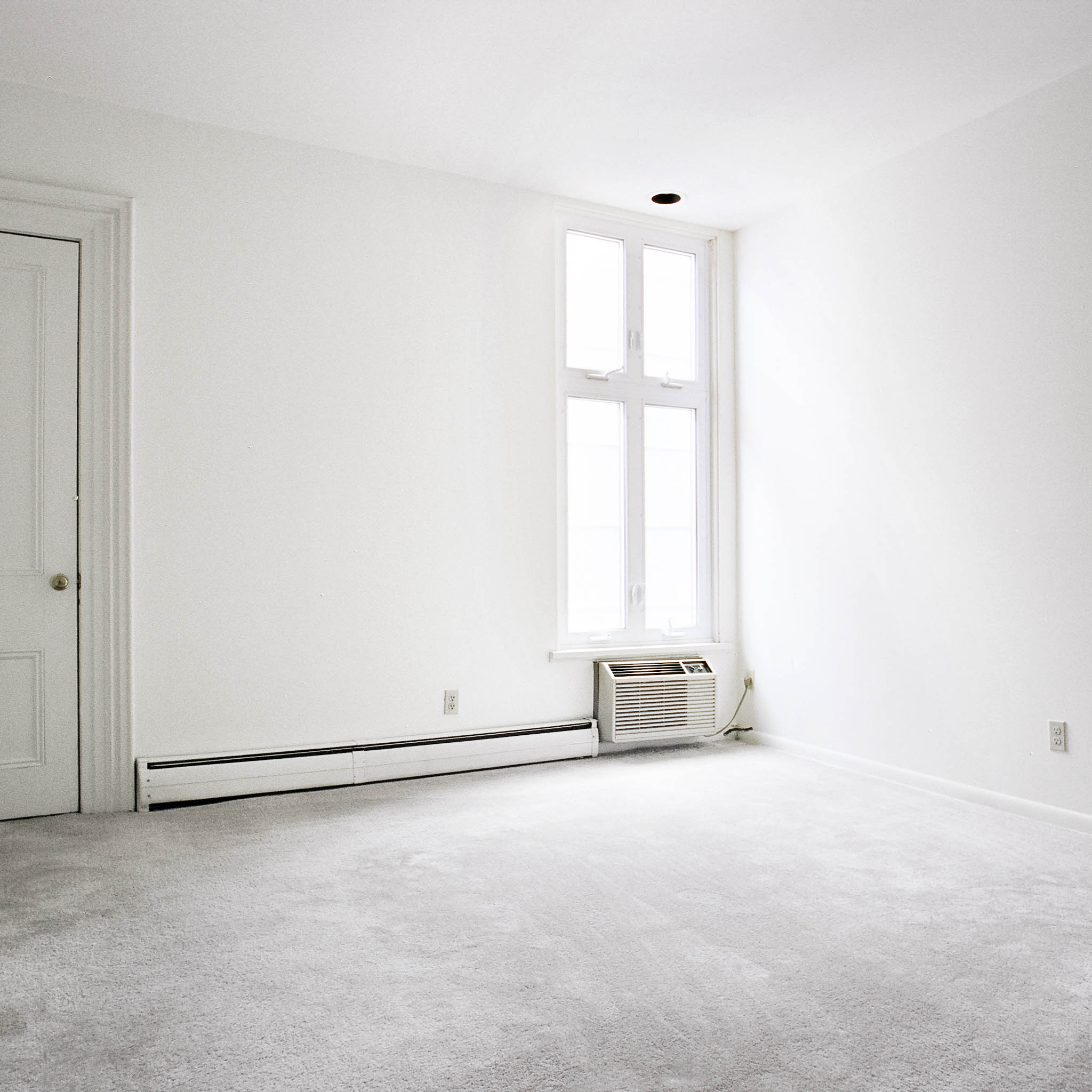 interior of Apt. 21