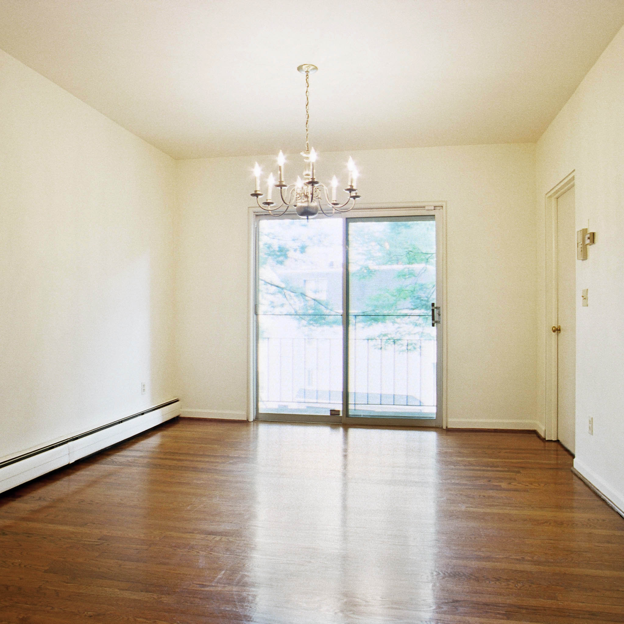 interior of Apt. 21