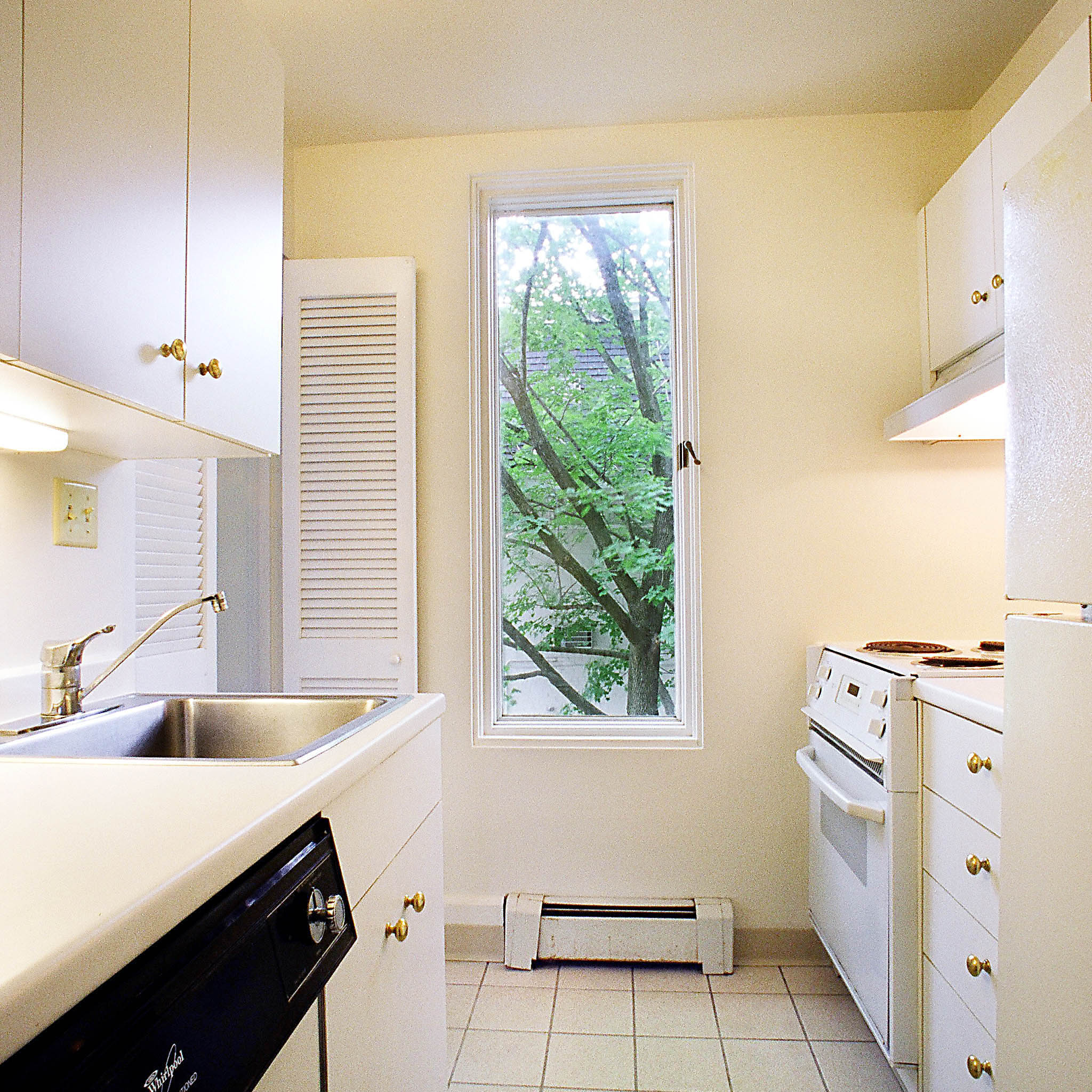 interior of Apt. 22