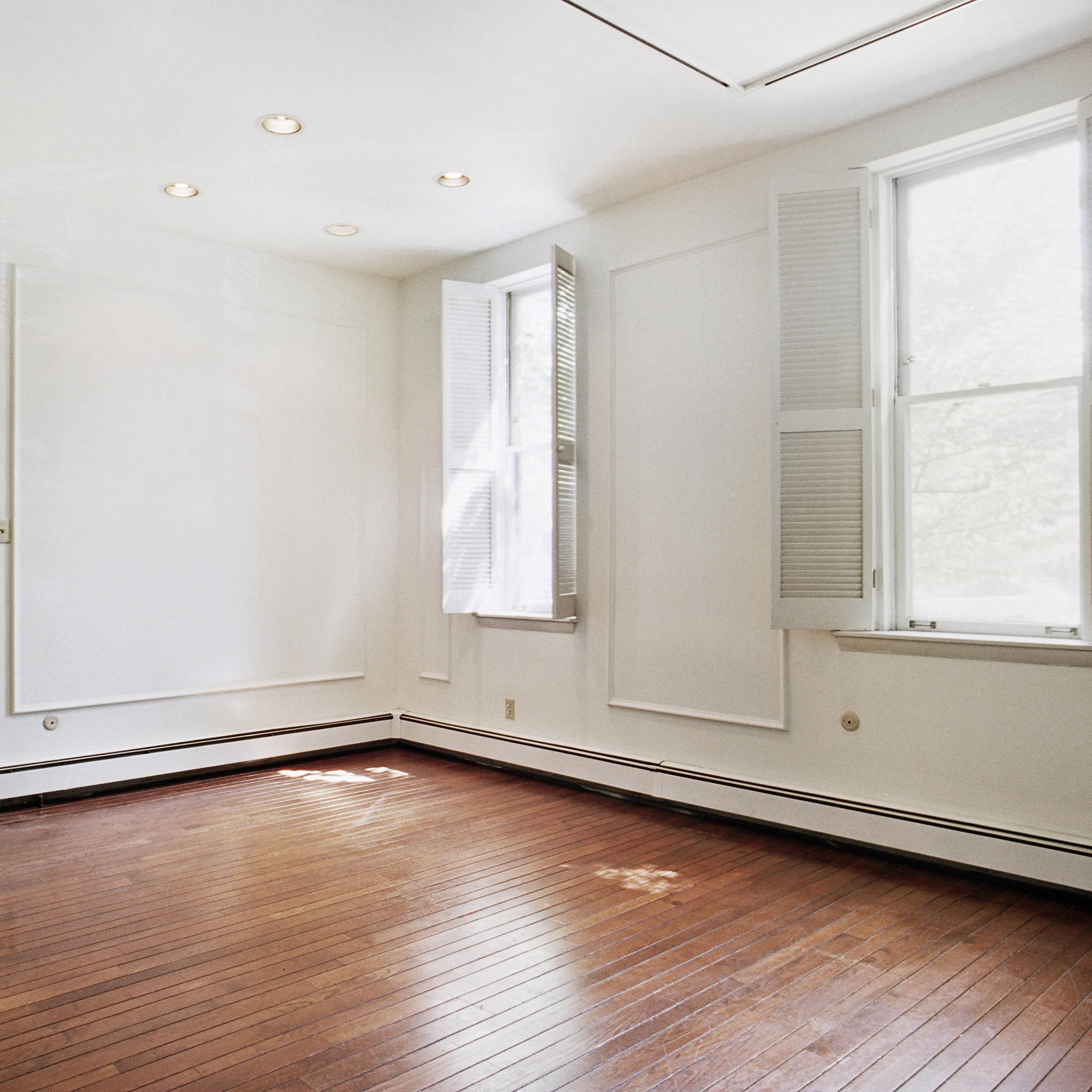 interior of Apt. 11