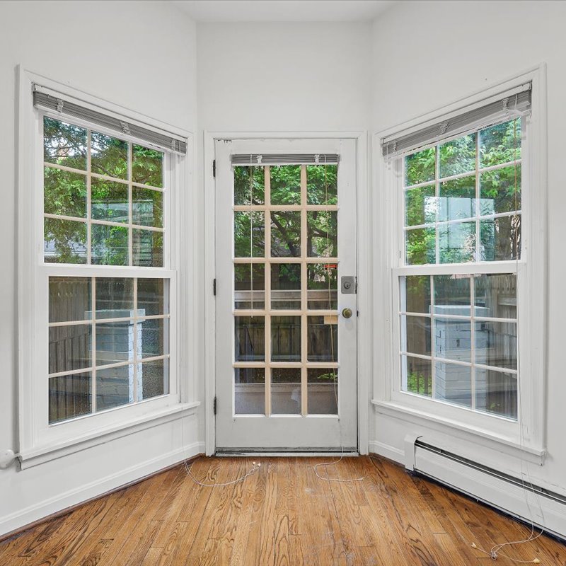 interior of 6342A Walnut