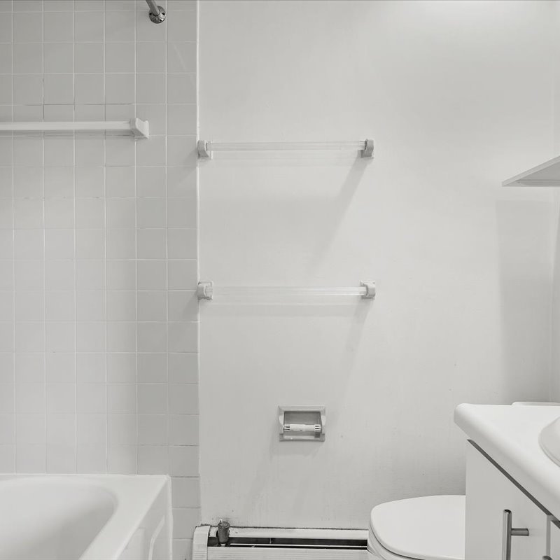 interior of 6342A Walnut