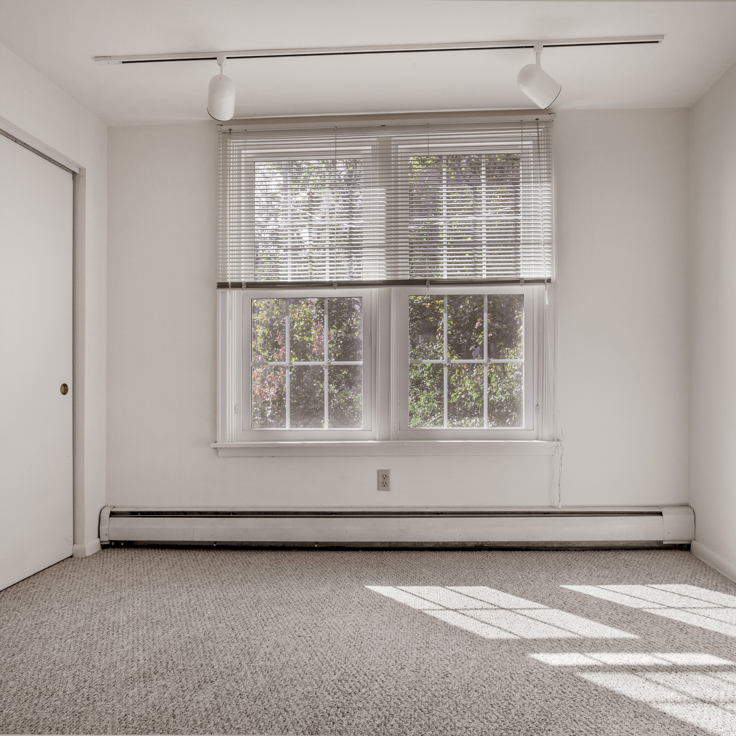 interior of 6342B Walnut