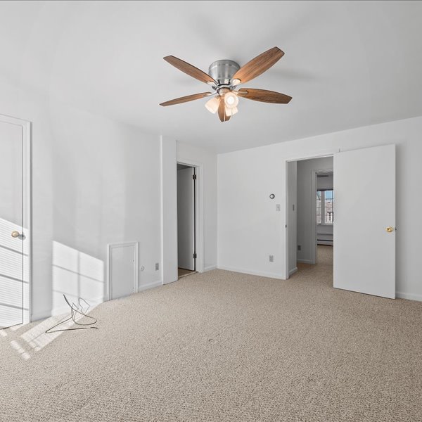 interior of 6344A Walnut