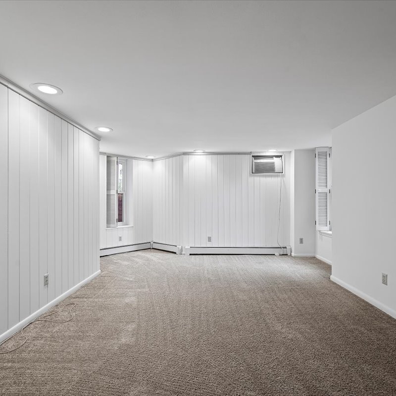 interior of Apt 11