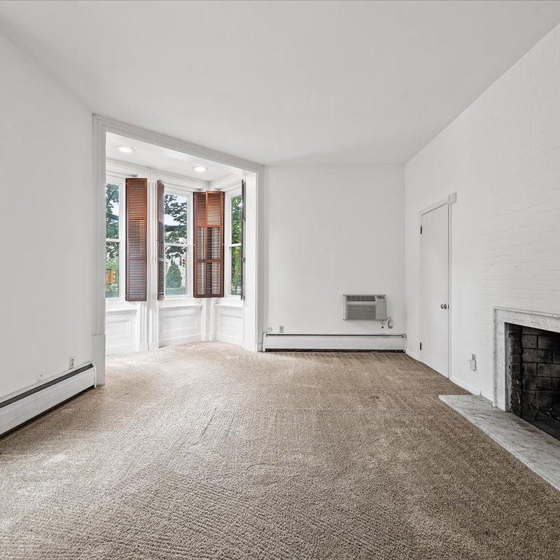 interior of Apt 11