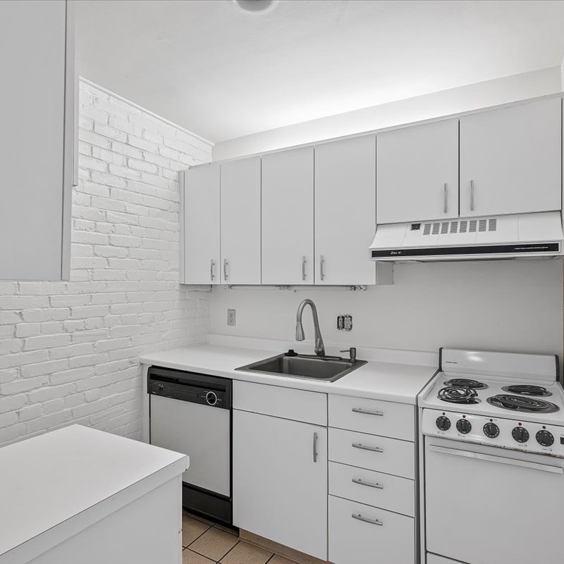 interior of Apt 11