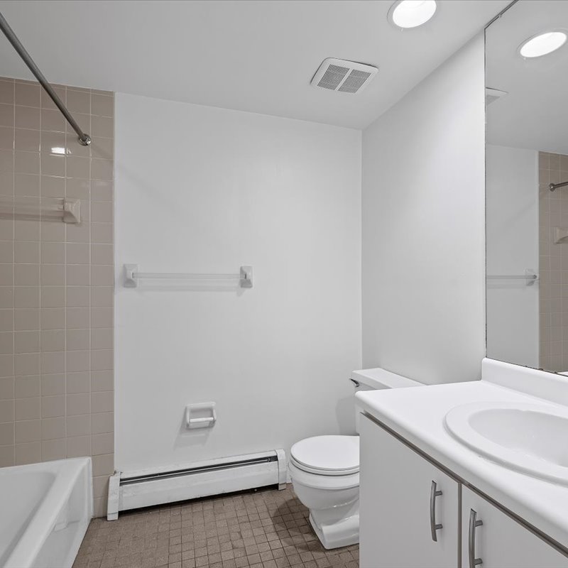 interior of Apt 11