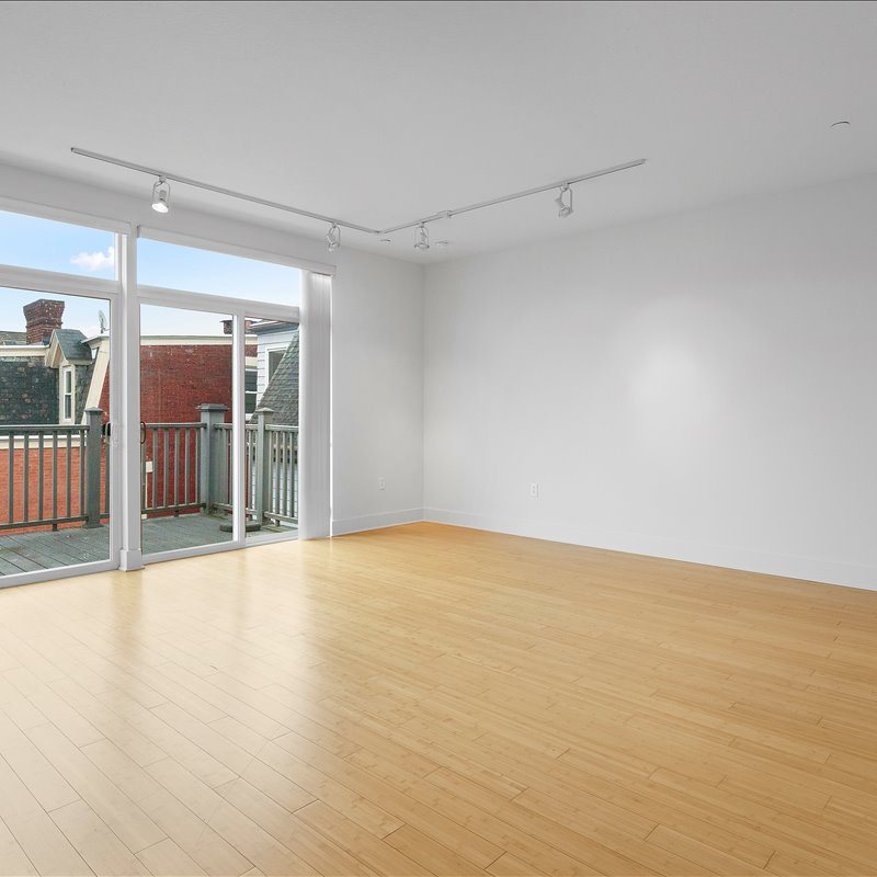 interior of Apt. 32