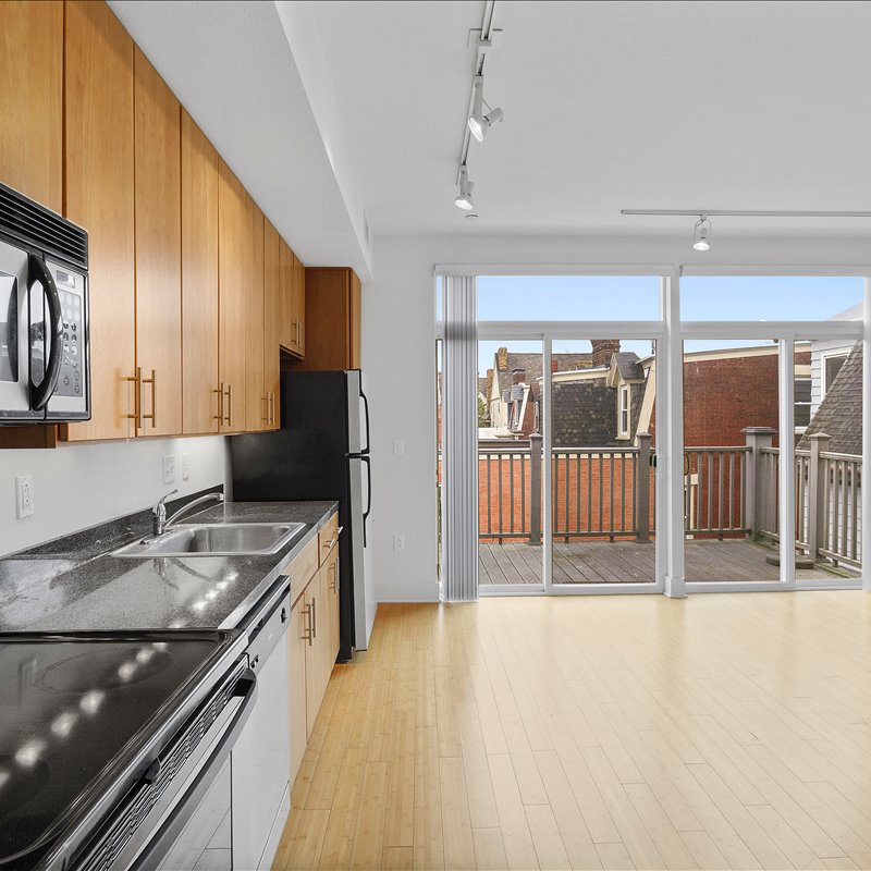 interior of Apt. 32