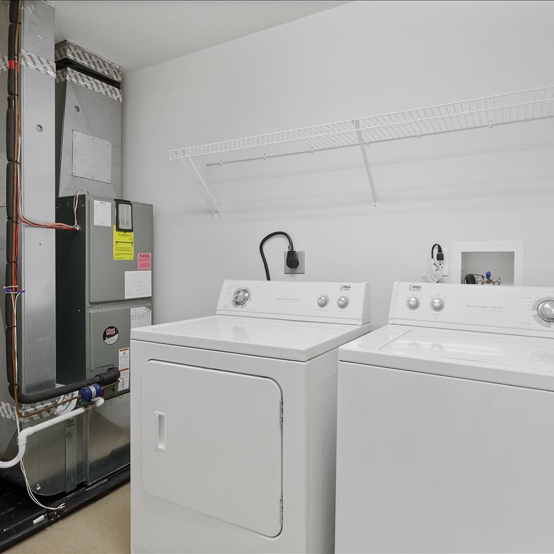 interior of Apt. 32
