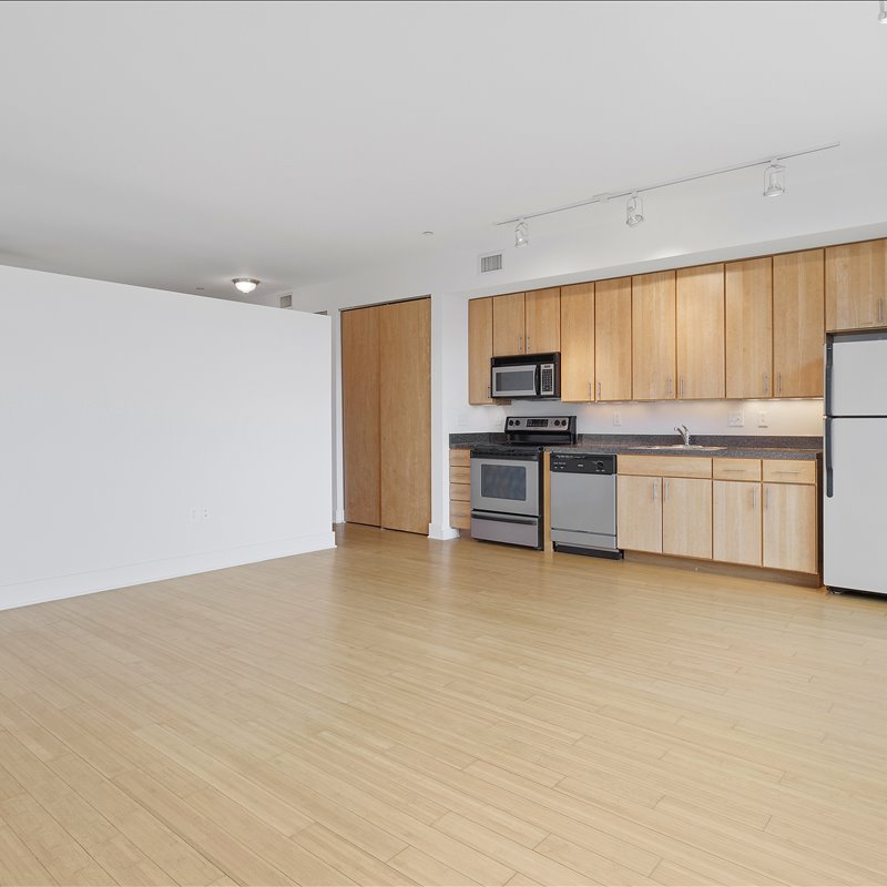 interior of Apt. 32