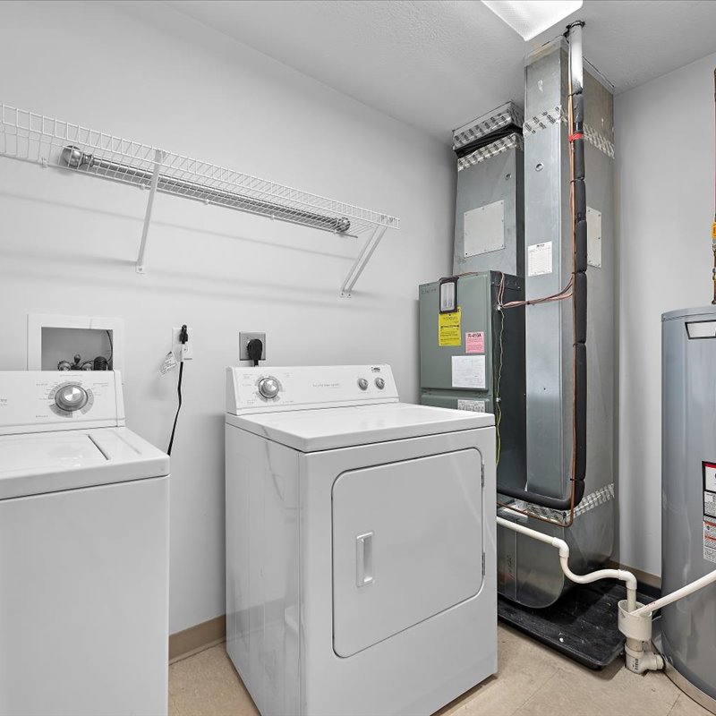 interior of Apt. 33