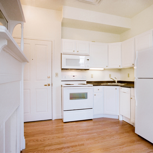 interior of Apt. 21