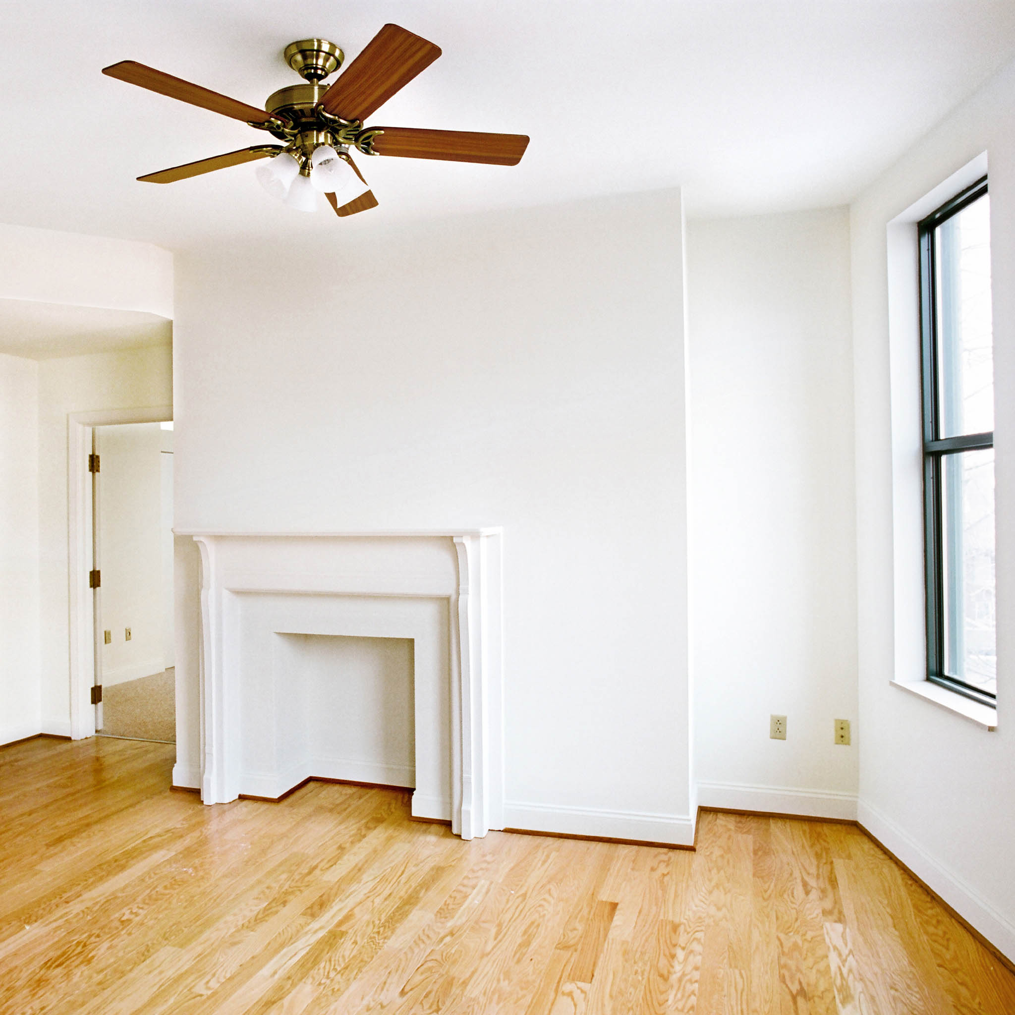interior of Apt. 22