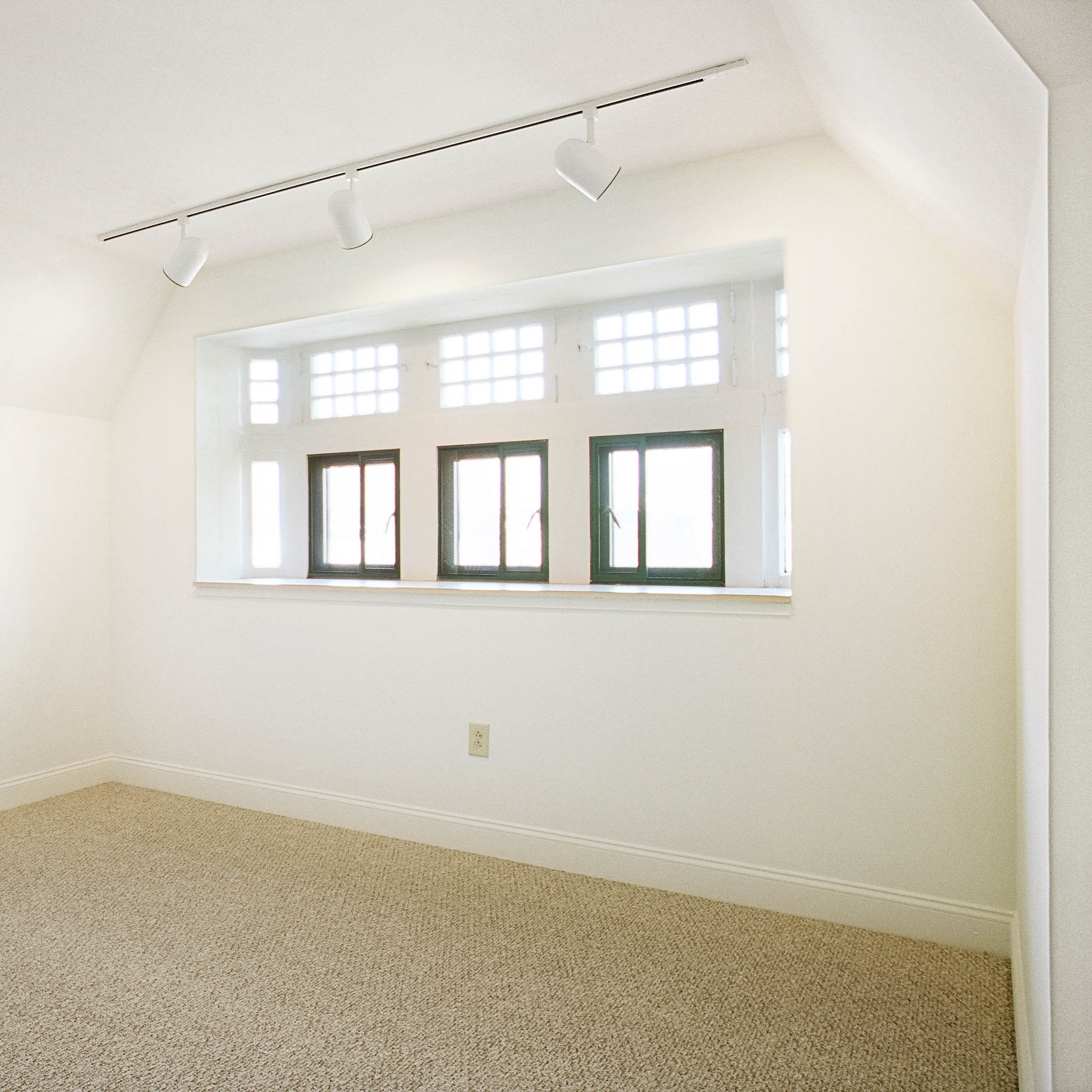 interior of Apt. 31