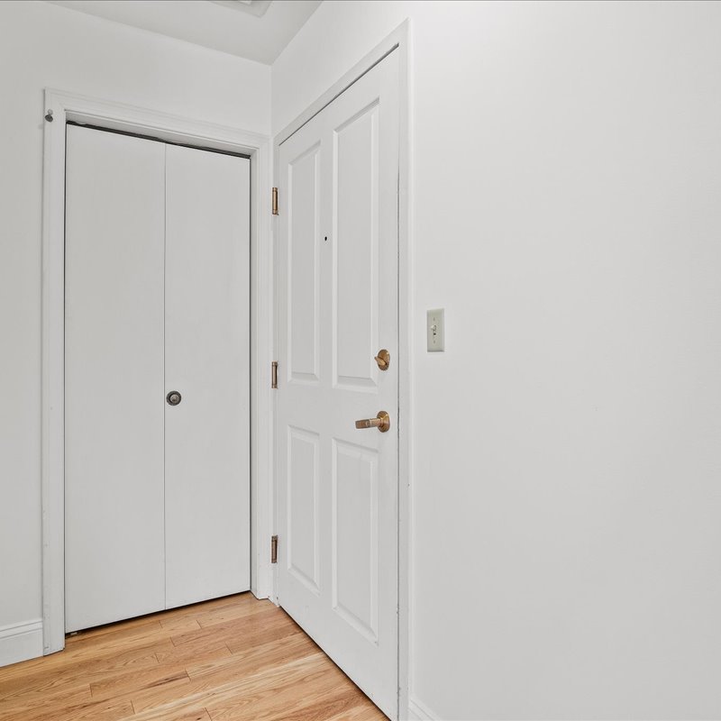 interior of Apt. 33