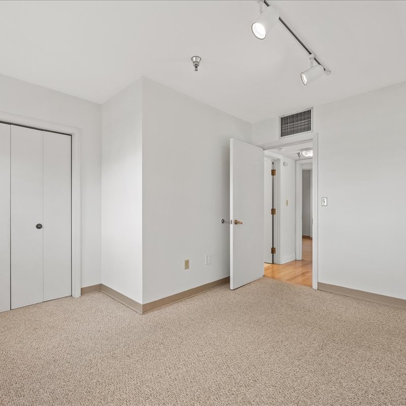 interior of Apt. 33