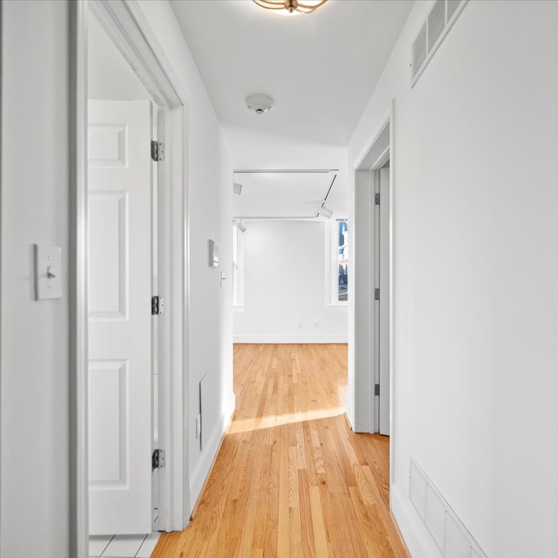 interior of Apt. 21