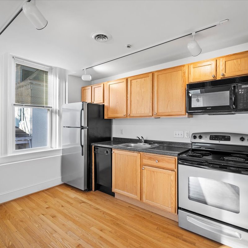 interior of Apt. 21