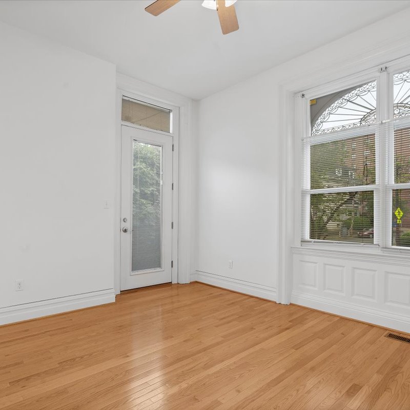 interior of Apt. 11