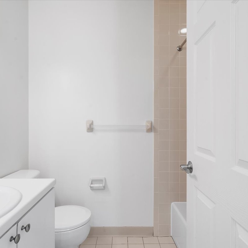 interior of Apt. 13