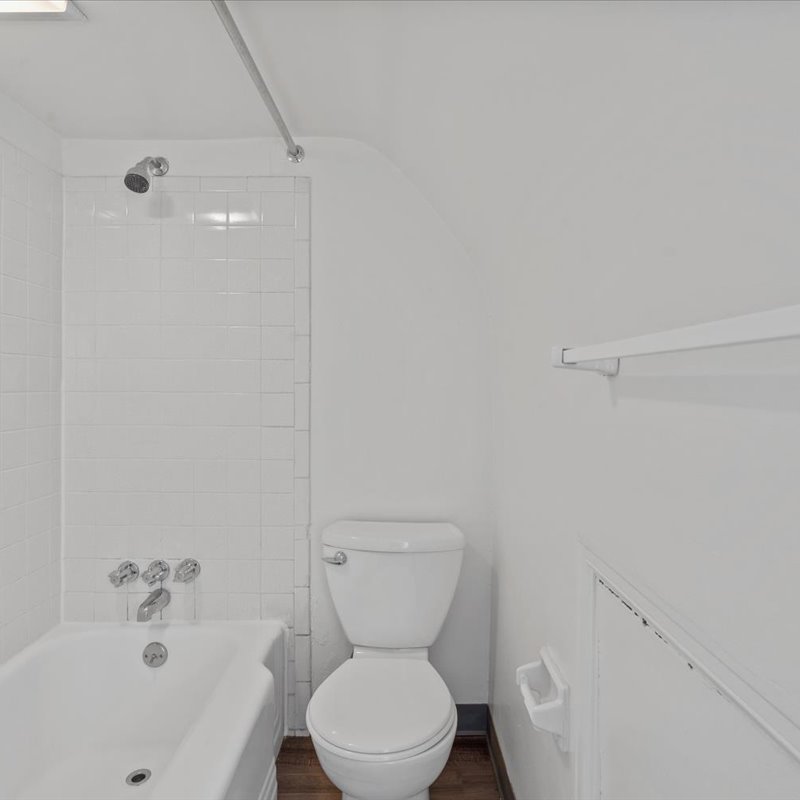 interior of Apt. 3