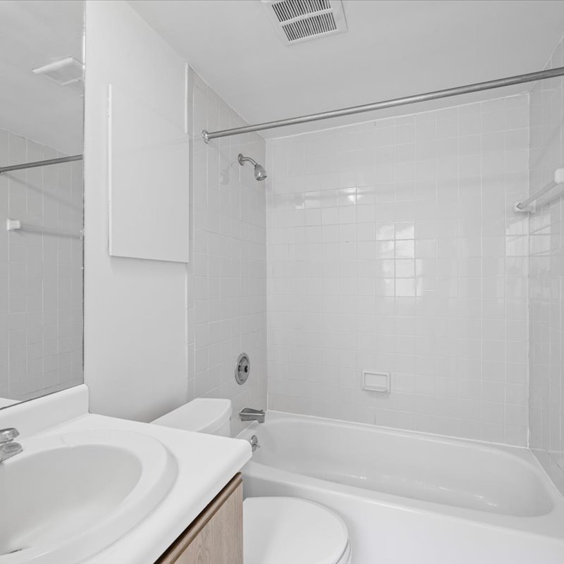interior of Apt. 22