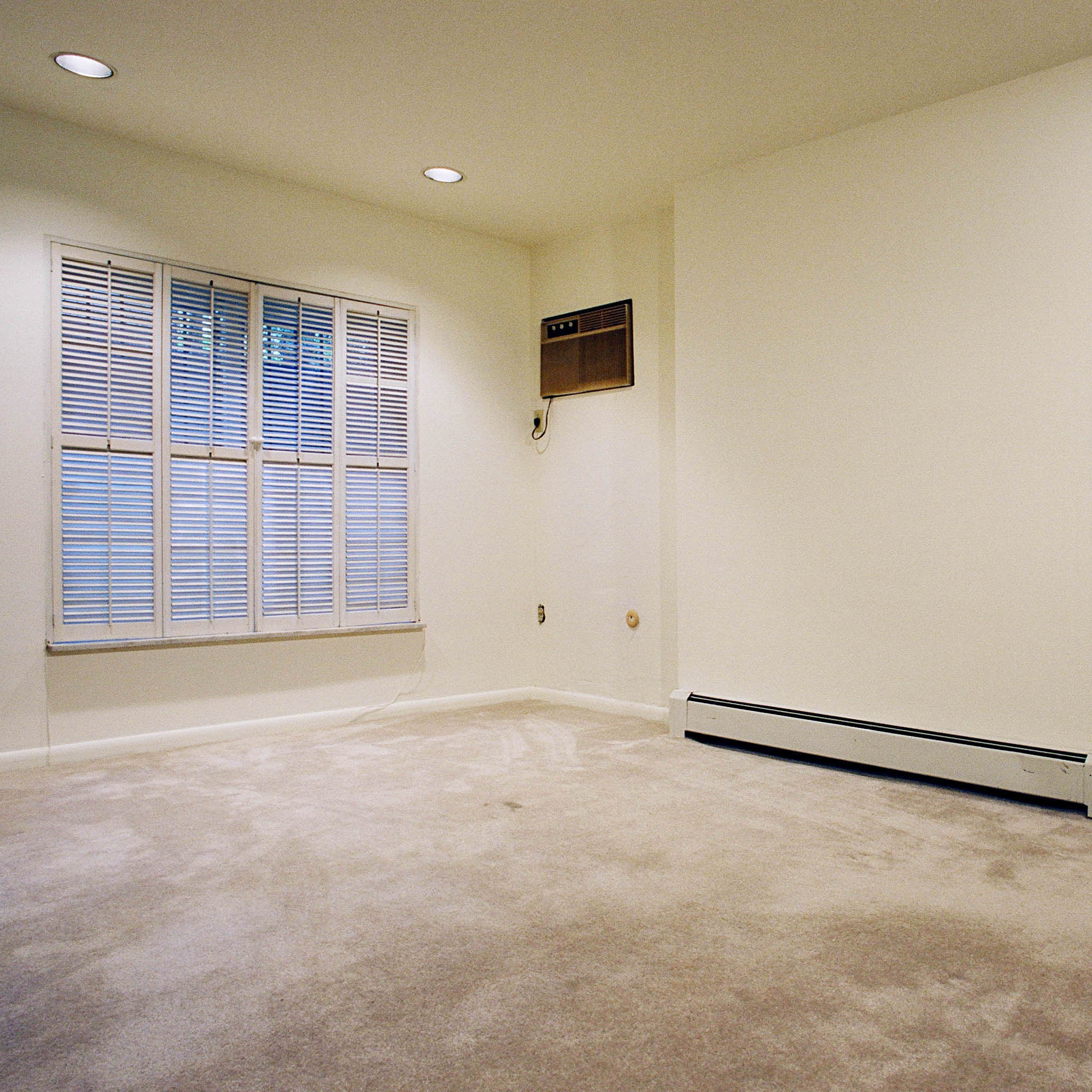 interior of Apt. 13