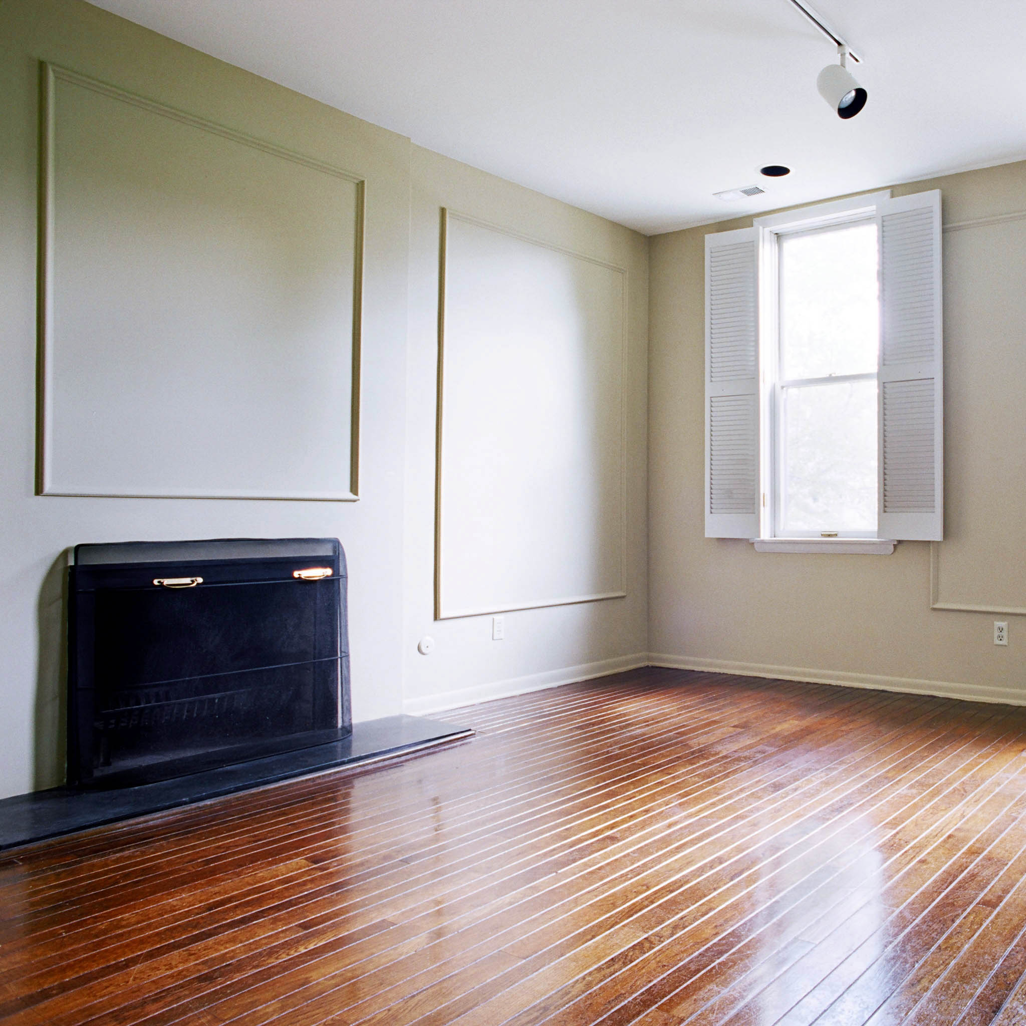interior of Apt. 22
