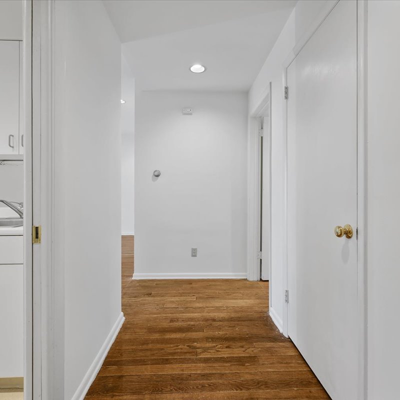 interior of Apt. 23